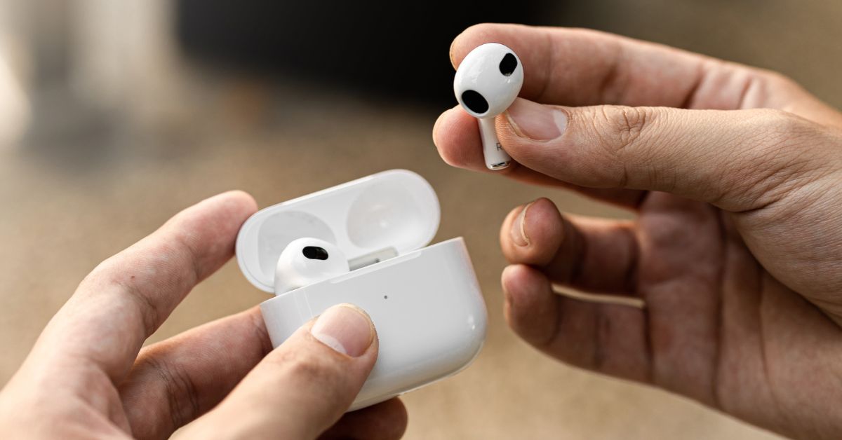 Cách reset tai nghe AirPods trở về cài đặt ban đầu nhanh chóng