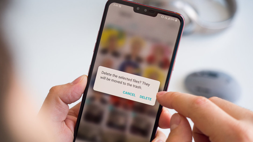 Đây là lí do tại sao bạn nên xoá hàng nghìn bức ảnh cũ trên điện thoại