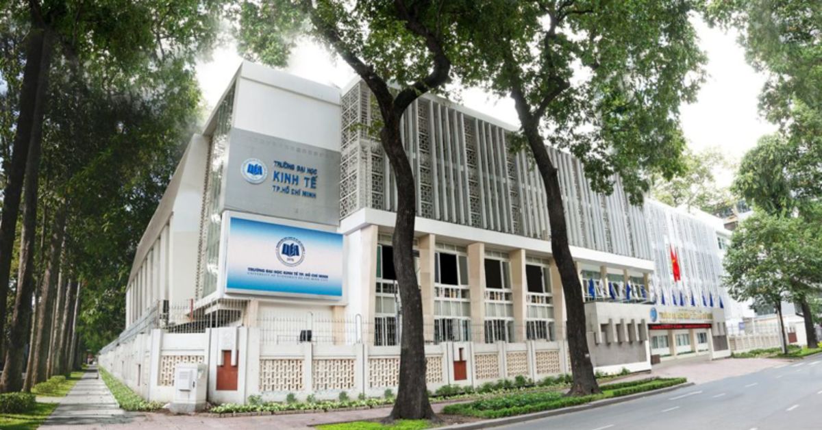 Học phí UEH 2023 – 2024 cập nhật mới, chính xác nhất