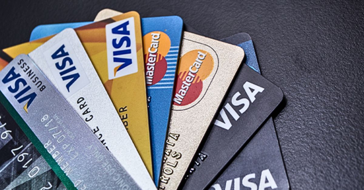 Thẻ ghi nợ Visa là gì? 6 thông tin cần biết về thẻ ghi nợ Visa