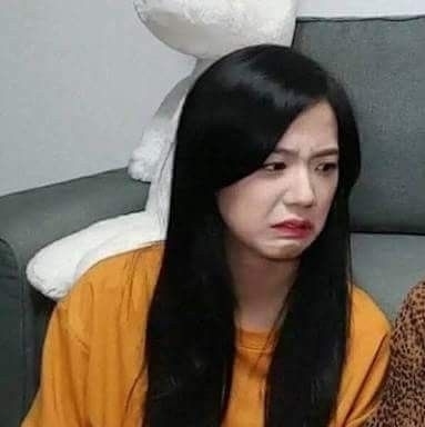 meme Jisoo chê