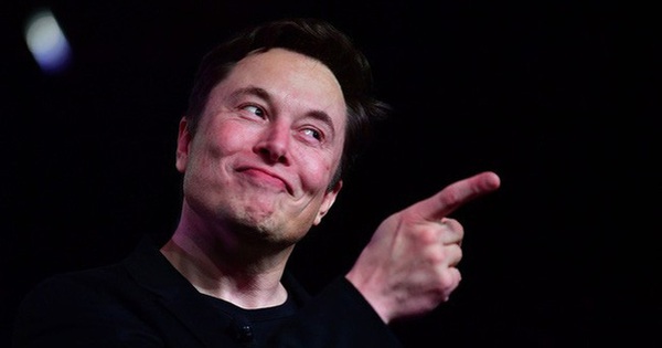 Elon Musk: “Học Đại học không phải bằng chứng của năng lực hơn người. Đại học cơ bản chỉ để cho vui”