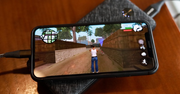 Trên tay bộ ba: Pin dự phòng, sạc, cáp tuyệt hảo của Anker – Gamer mobile nào cũng nên sắm