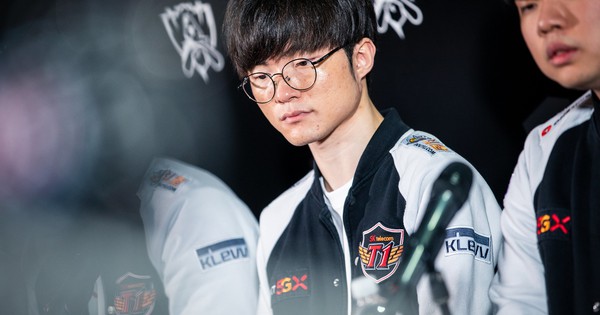 Faker run rẩy, Wolf cũng chết lặng và rơi nước mắt khi chứng kiến SKT thua cuộc