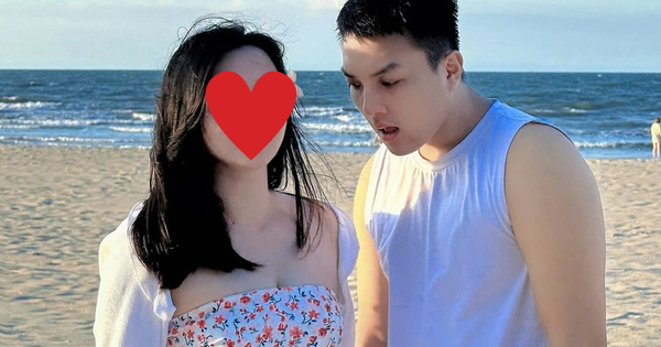 Nam streamer công khai “check map”, “flex” vóc dáng cực cháy chẳng kém hot girl của nóc nhà