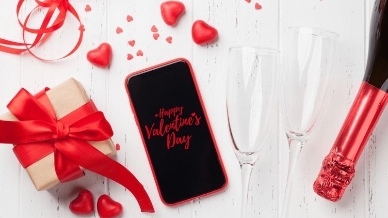 Điện thoại - quà Valentine ý nghĩa cho vợ