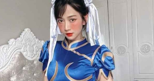 Khoe màn cosplay Natalya, Lê Bống khiến fan xót xa