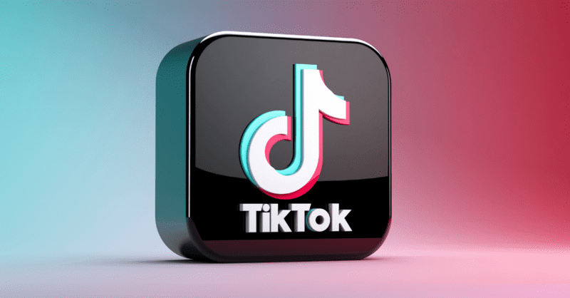 Mũ TikTok hoặc tán tỉnh