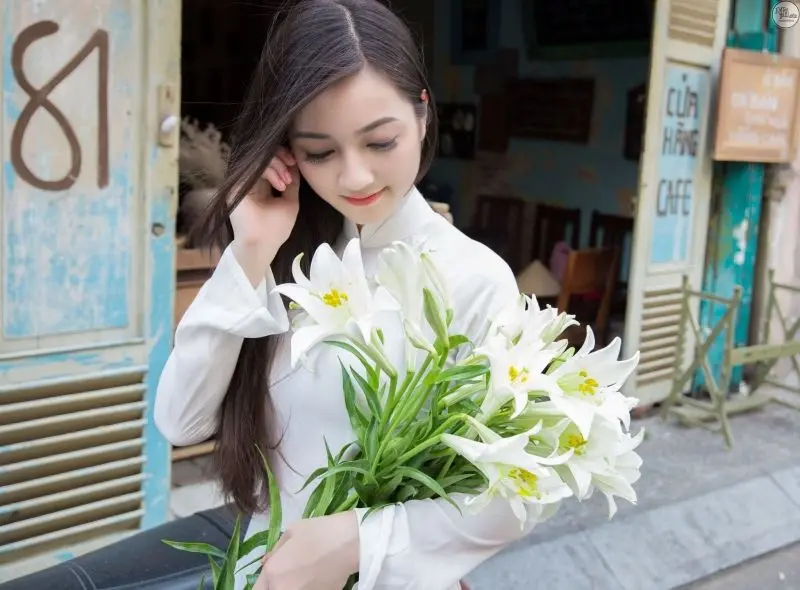 Cô gái xinh đẹp Ao Dai