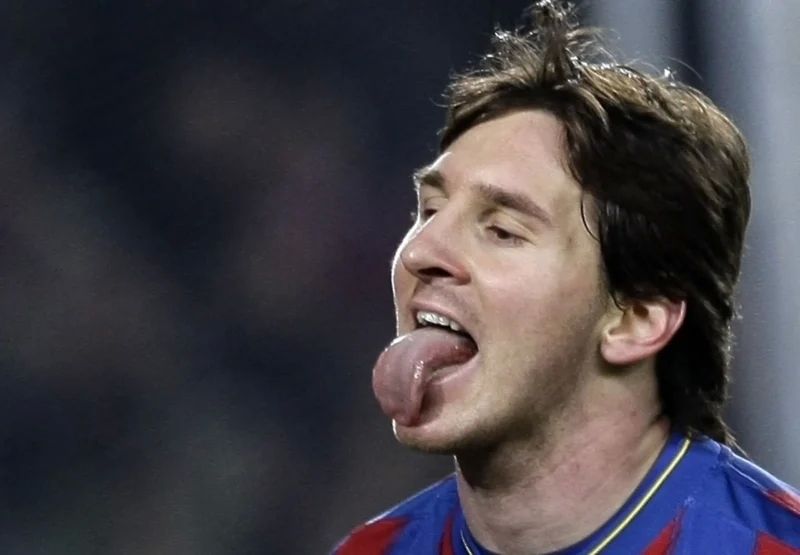 Messi meme dính lưỡi hài hước và độc đáo nhất