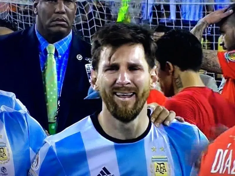 Messi meme đã khóc hài hước và thú vị