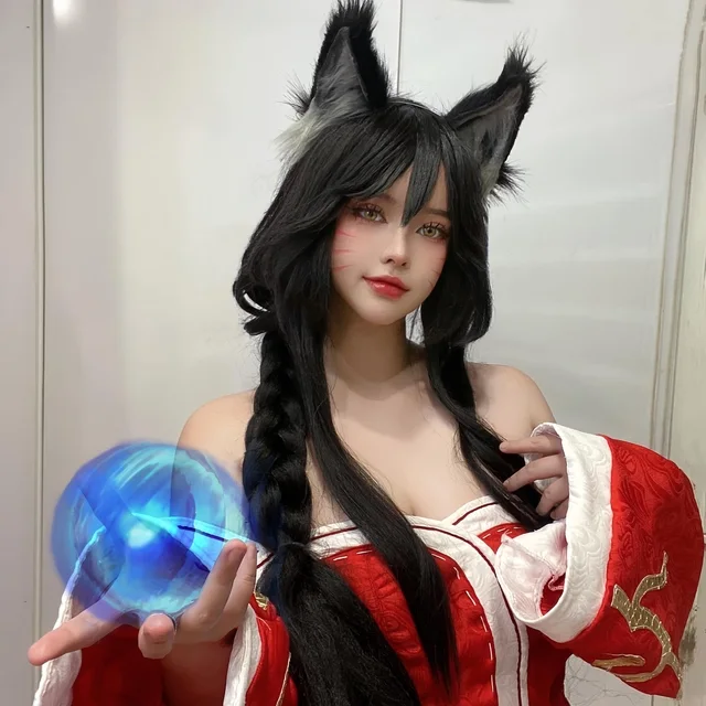 Khám phá vẻ đẹp tuyệt vời thông qua hình ảnh của các cô gái cosplay.