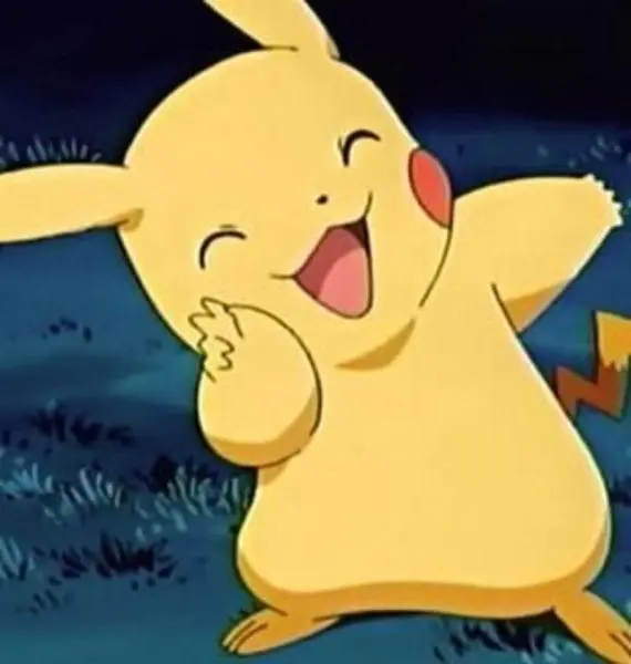 Pikachu cười với bàn tay siêu dễ thương