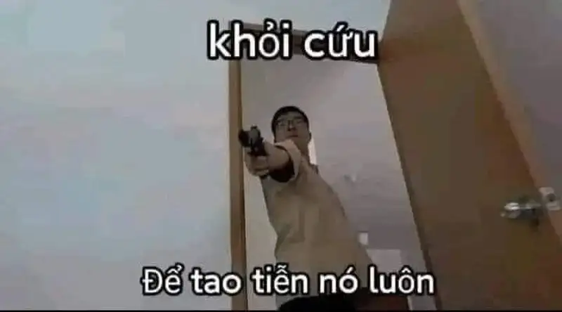 Meme điền đầu tiên