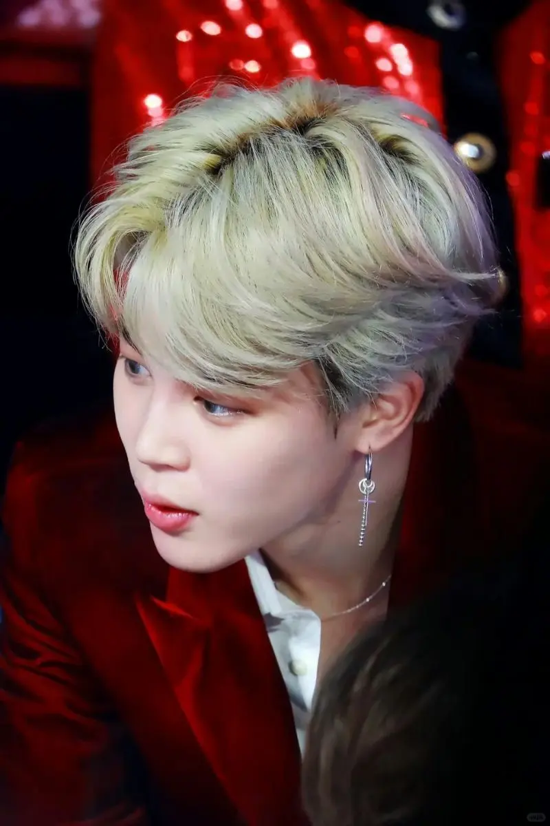 Biểu hiện rạng rỡ của Jimin BTS