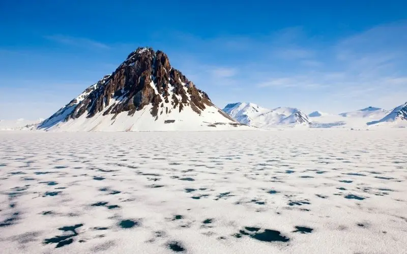 Glacier là rất lớn, bản chất mát mẻ là tuyệt vời.