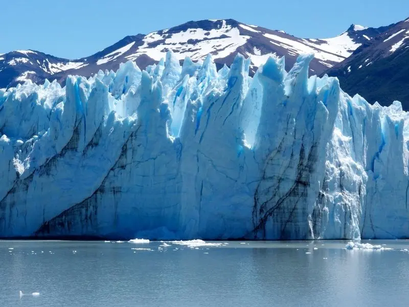 Glacier là khung cảnh tự nhiên tưởng tượng, bình tĩnh.