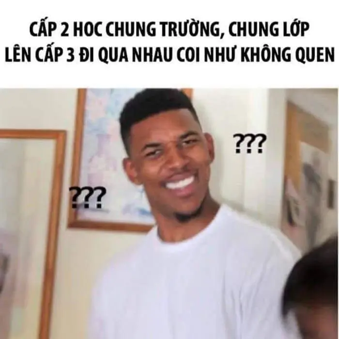 Meme không hiểu với biểu hiện hoang mang