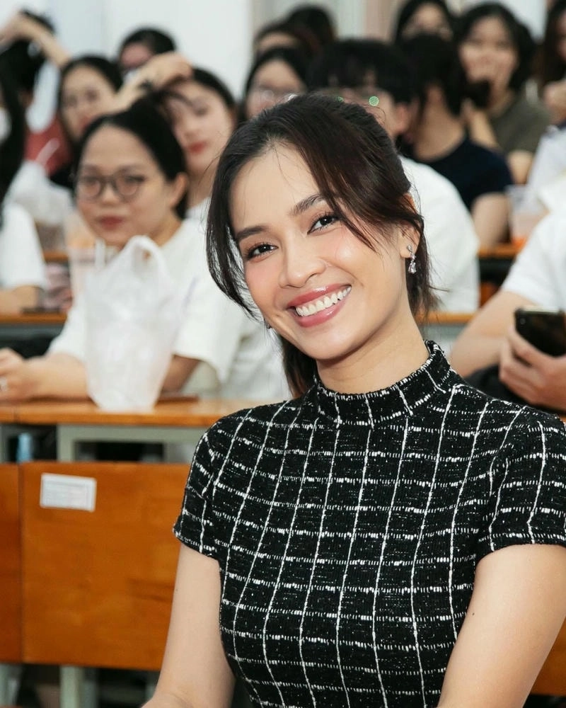 Khám phá các tác phẩm với dấu ấn của riêng nó