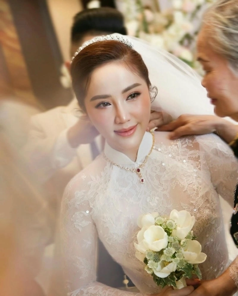Câu chuyện của mẹ bạn rất cảm động và sâu sắc