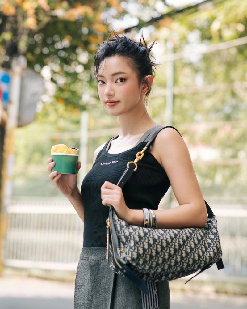 Bộ phim tình cảm yêu Bùi Chau