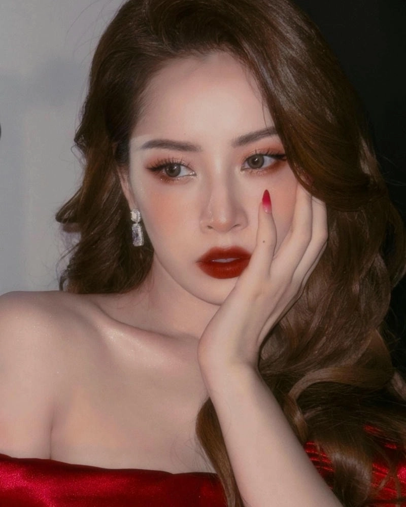 Lắng nghe bản hit, tôi ở lại chi pu đầy cảm xúc