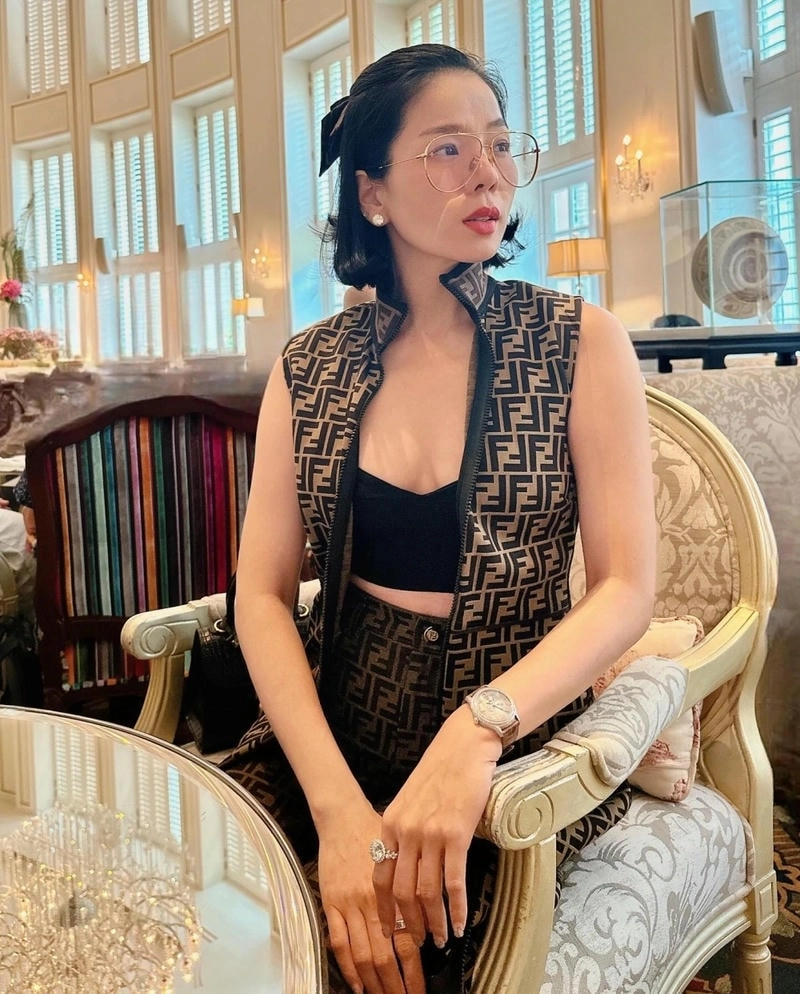 Đắm chìm trong không gian âm nhạc le quyen