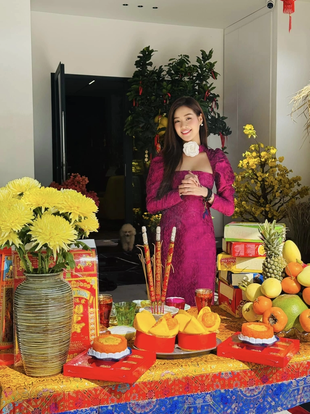 Đóng -Up của cô Khanh Van