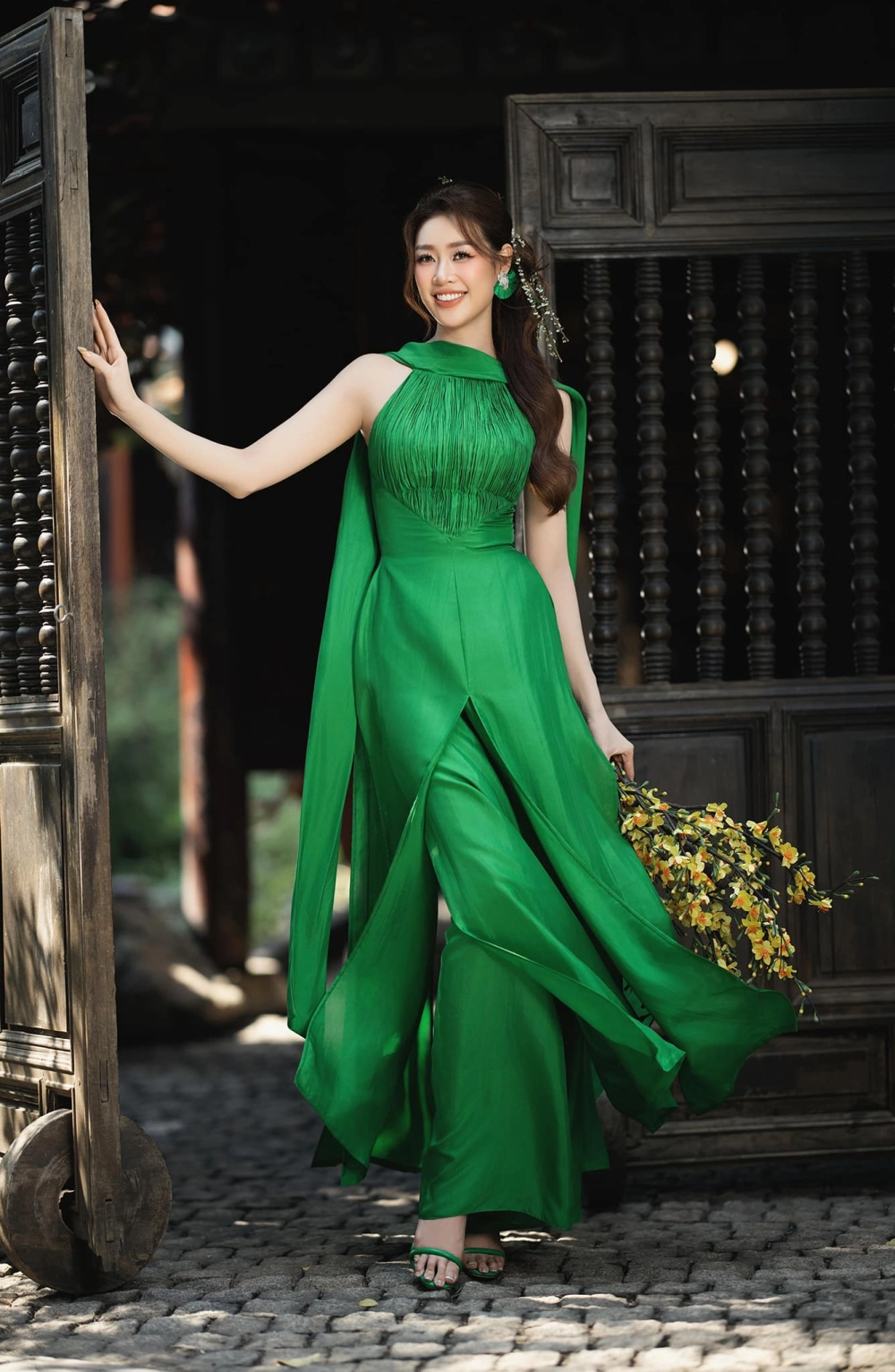 MISS hàng ngày của cô Khanhs Van