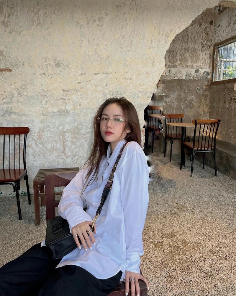 Nghệ thuật Chị em Nghệ thuật Phuong Linh Phuong Ly