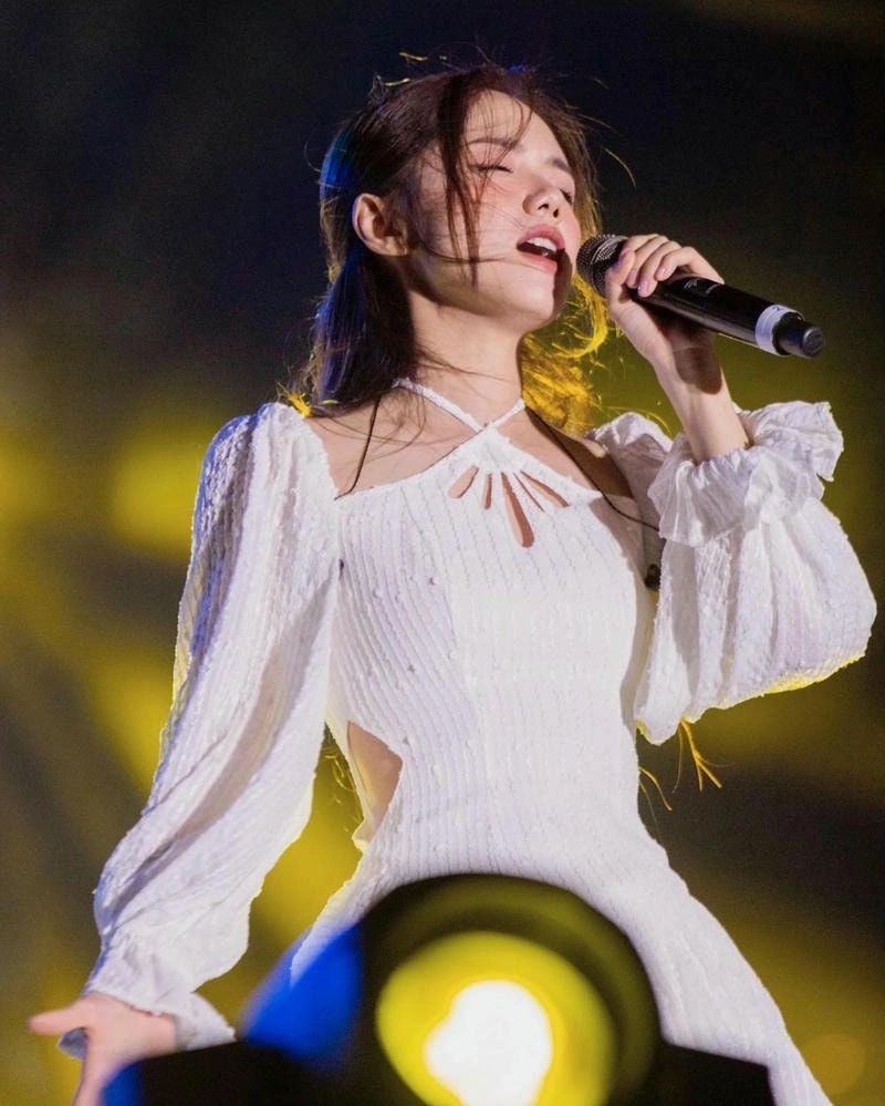 Bản hit của mặt trời