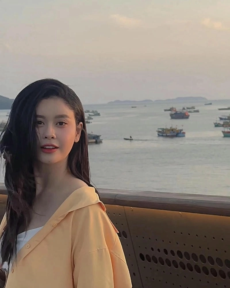 Bài hát của Truong Quay Anh luôn được yêu thương và lắng nghe nó một lần nữa